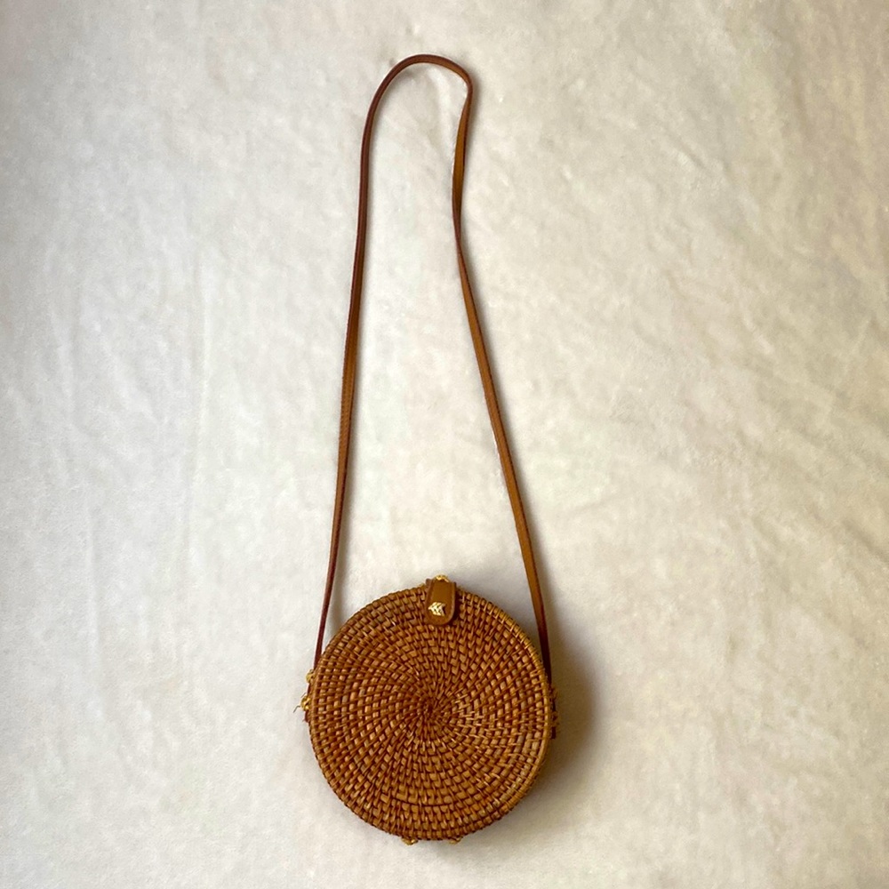 Beachy Cute Cross Body Urban Outiftters Bag☀️🌴💗